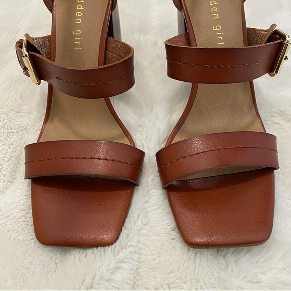 Madden Girl by Steve Madden Tan Strappy Gladiator Buckle Heeled Sandals Size 8.5 - Picture 4 of 11